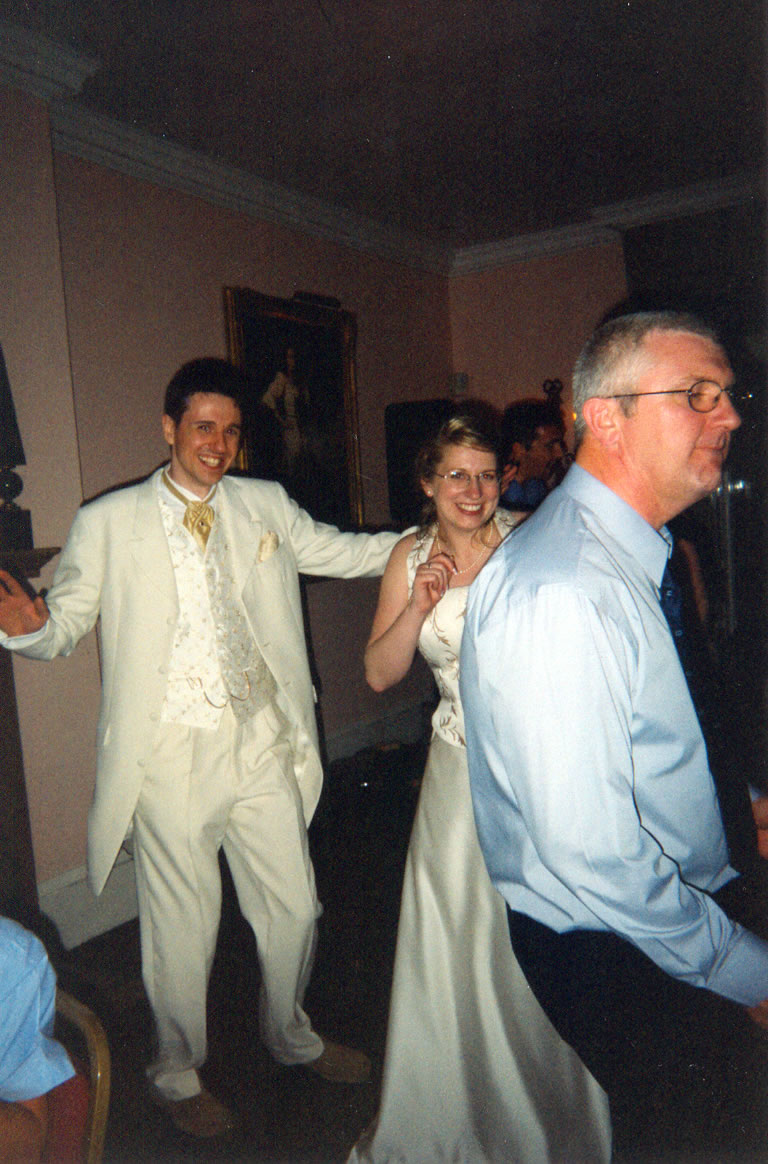Charlotte, Tom & Kingsley ash boogieing on down